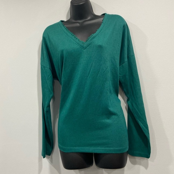 Springfield V-neck shirt NWT - Picture 1 of 5